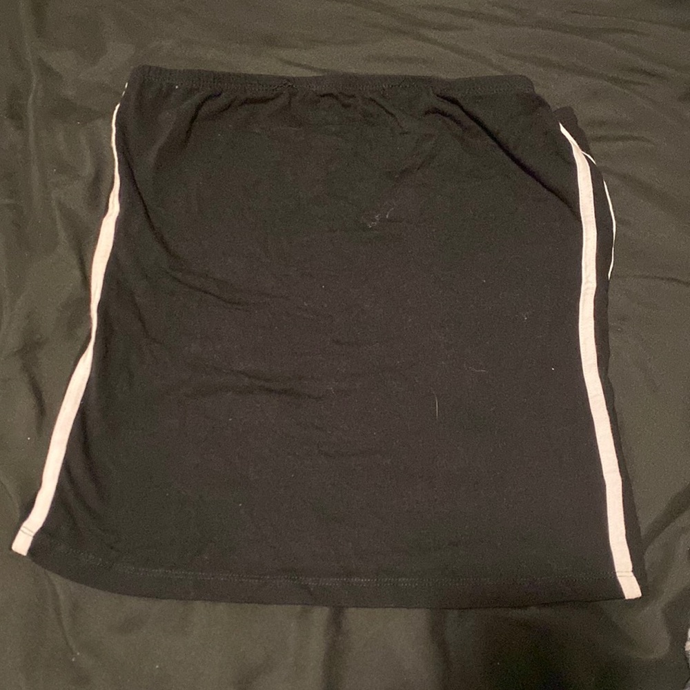 Black tube top, size L.